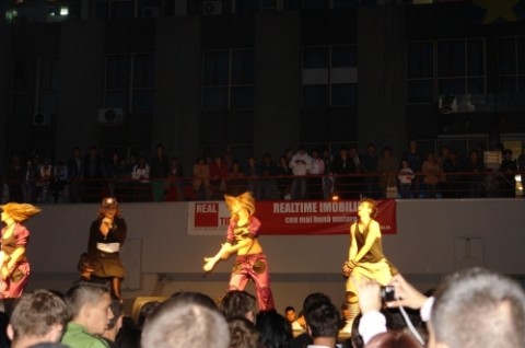 9 mai 2007 Ziua Europei, Mişcarea Europeană, secţiunea română, recital Anda Adam şi trupa Masck.
